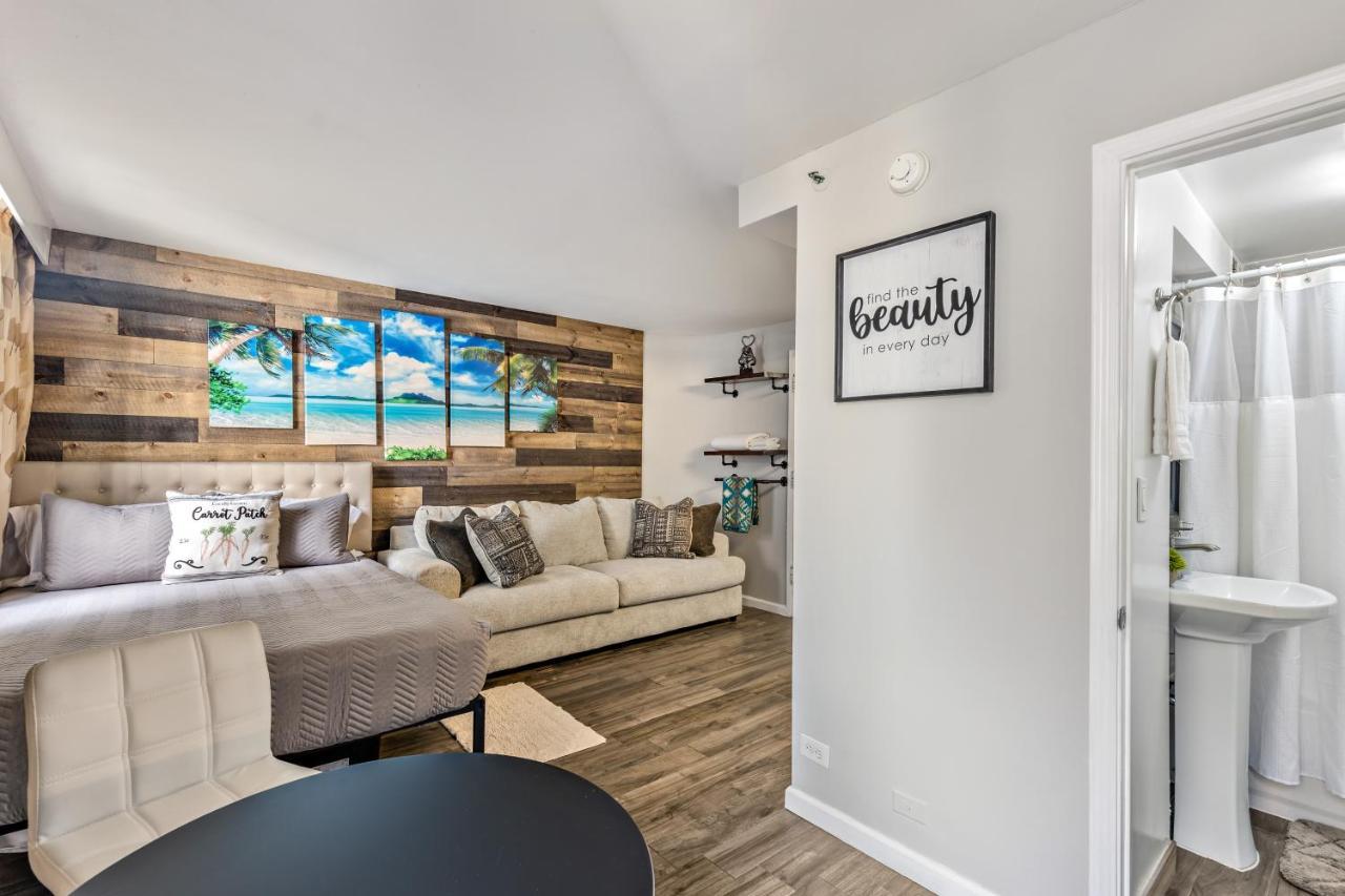 Inviting Waikiki Grand Hotel Room One Block To Beach! Гонолулу Экстерьер фото